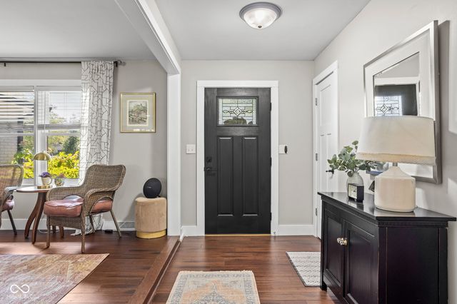 2820 E 98th Street, Carmel, IN 46280