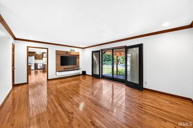 20787 Windrush Court, South Bend, IN 46614