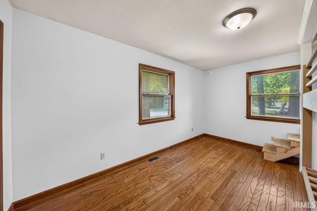 20787 Windrush Court, South Bend, IN 46614