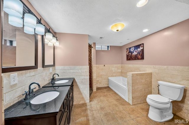 20787 Windrush Court, South Bend, IN 46614