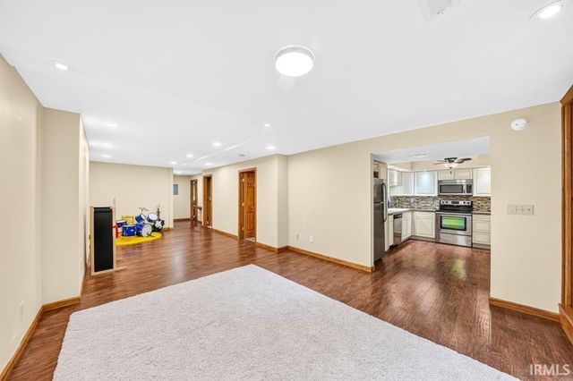 20787 Windrush Court, South Bend, IN 46614