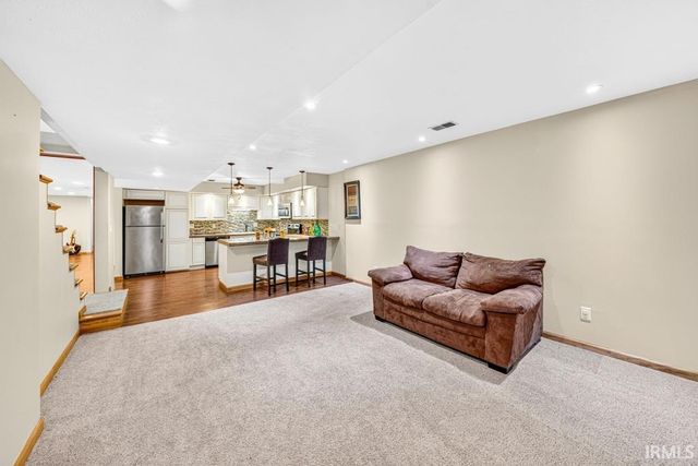 20787 Windrush Court, South Bend, IN 46614