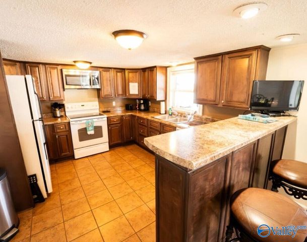 327 County Road 405, Leesburg, AL 35983