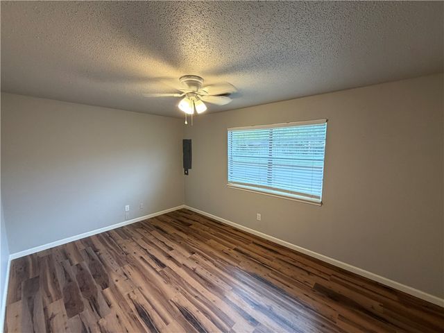 419 Cleveland Street A, Springdale, AR 72764