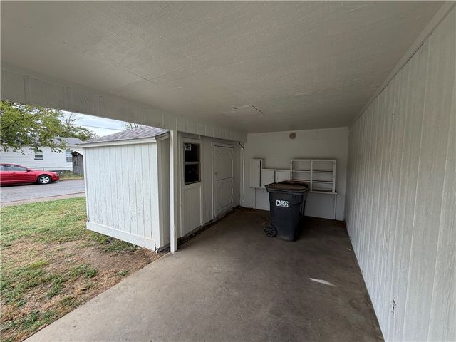 419 Cleveland Street A, Springdale, AR 72764