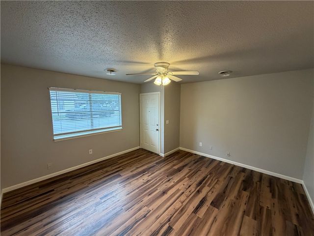 419 Cleveland Street A, Springdale, AR 72764