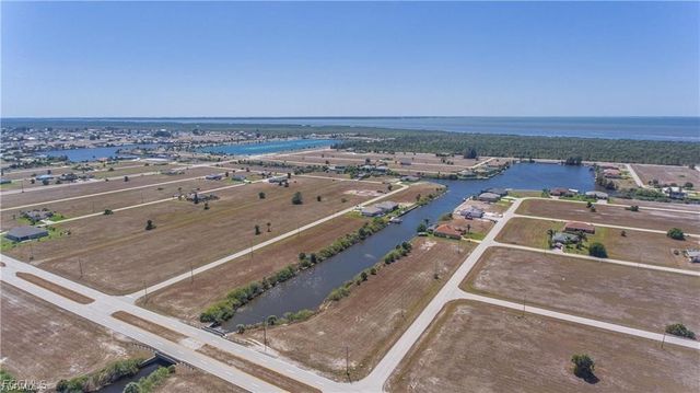 4010 NW 39th LN, Cape Coral, FL 33993