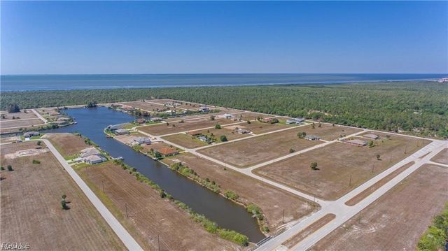 4010 NW 39th LN, Cape Coral, FL 33993