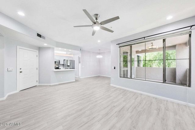 11680 E SAHUARO Drive 2005, Scottsdale, AZ 85259