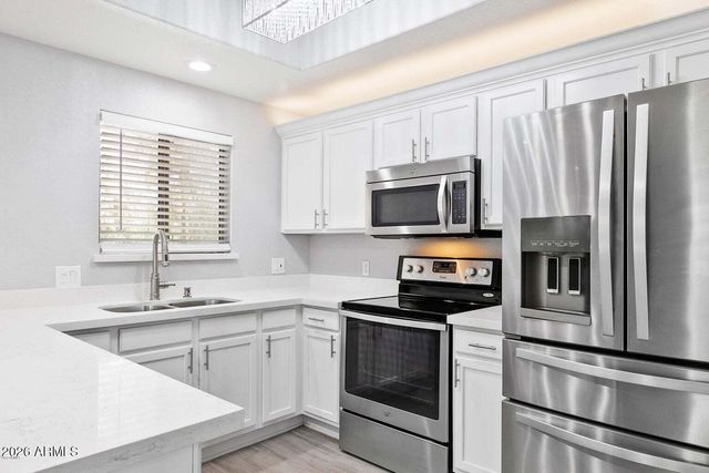 11680 E SAHUARO Drive 2005, Scottsdale, AZ 85259