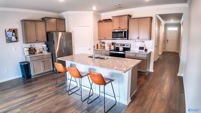 26402 Nash Lane, Athens, AL 35613