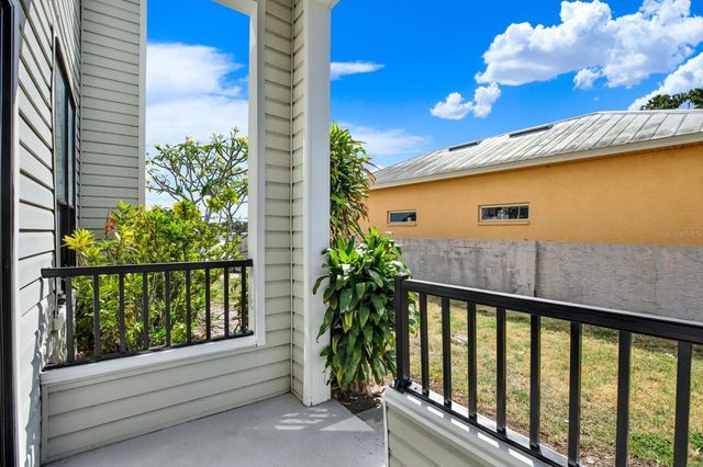 3127 W SLIGH AVENUE 104B, Tampa, FL 33614