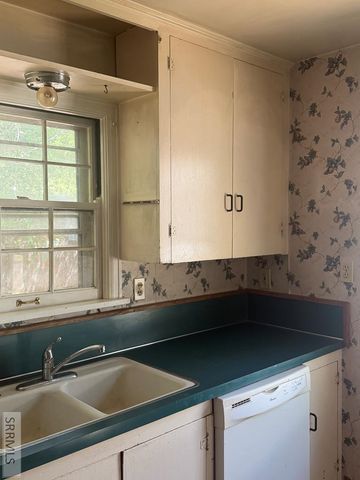 144 N 13th Street, Pocatello, ID 83201