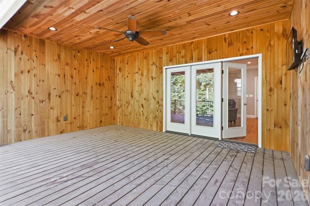 125 Beechmont Drive, Morganton, NC 28655