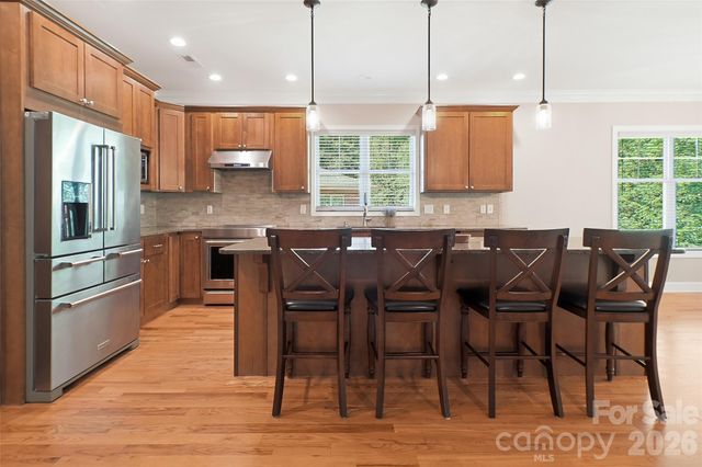 125 Beechmont Drive, Morganton, NC 28655