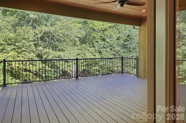 125 Beechmont Drive, Morganton, NC 28655