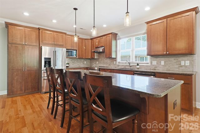 125 Beechmont Drive, Morganton, NC 28655