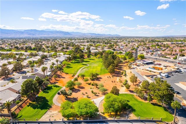 5460 Beach Pine Street, Las Vegas, NV 89130