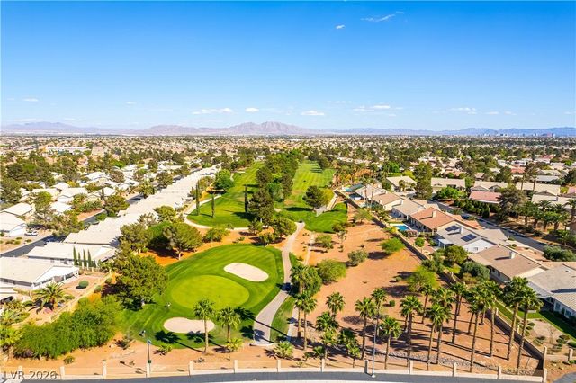 5460 Beach Pine Street, Las Vegas, NV 89130