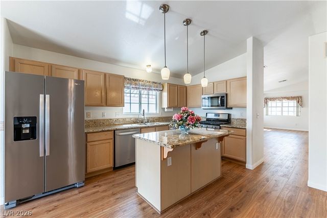 5460 Beach Pine Street, Las Vegas, NV 89130