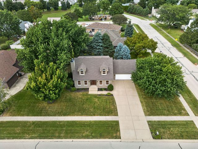 309 E Somonauk Street, Yorkville, IL 60560