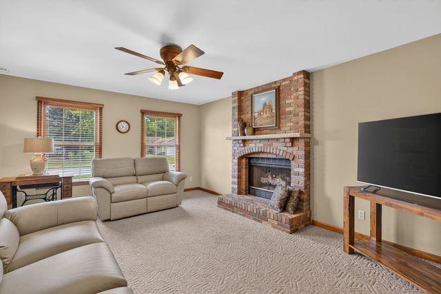 309 E Somonauk Street, Yorkville, IL 60560