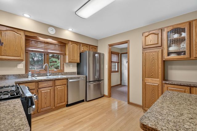 309 E Somonauk Street, Yorkville, IL 60560