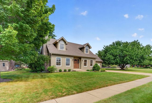309 E Somonauk Street, Yorkville, IL 60560
