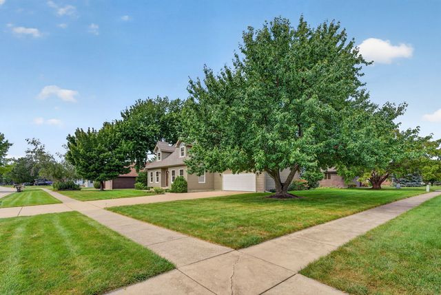 309 E Somonauk Street, Yorkville, IL 60560
