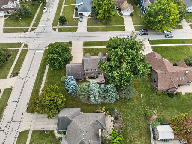309 E Somonauk Street, Yorkville, IL 60560