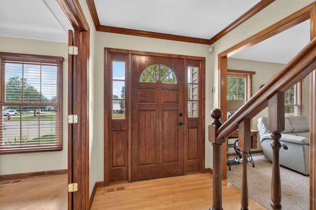 309 E Somonauk Street, Yorkville, IL 60560