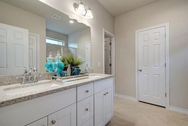 7634 Leonardo DR, Round Rock, TX 78665