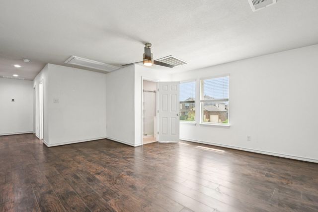 7634 Leonardo DR, Round Rock, TX 78665