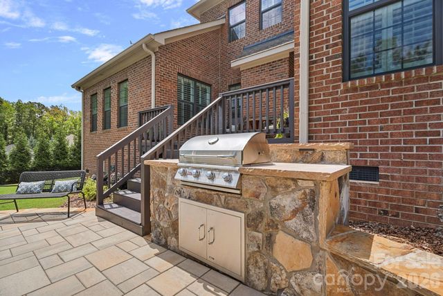 107 Barlow Street, Marvin, NC 28173