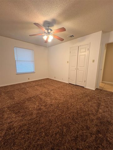 3000 Maple Hill Circle, Waco, TX 76708