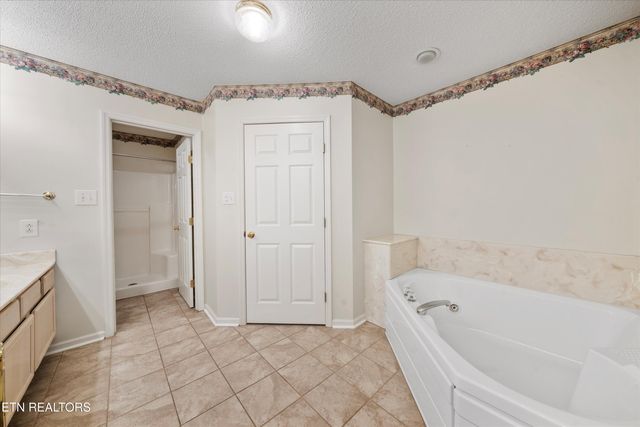 7332 Shalimar Point Way, Knoxville, TN 37918