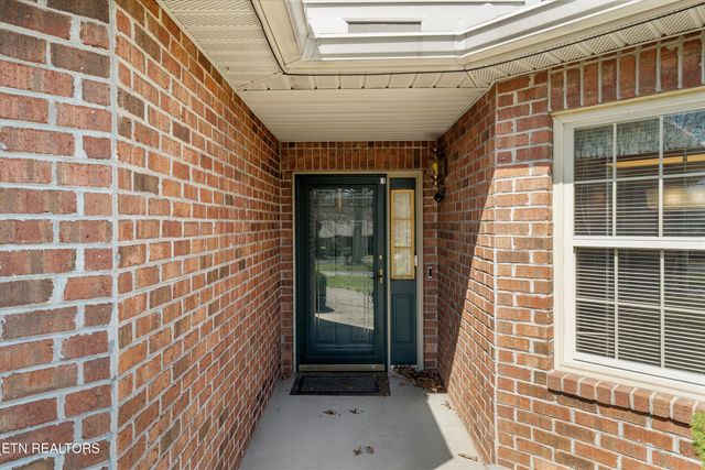 7332 Shalimar Point Way, Knoxville, TN 37918