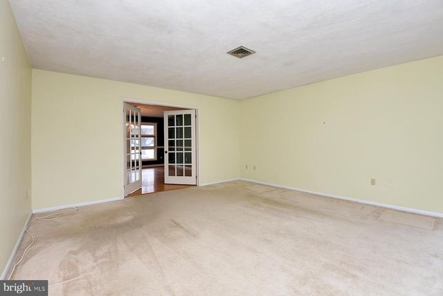 28 W CHURCH RD, Lawrence Township, NJ 08648