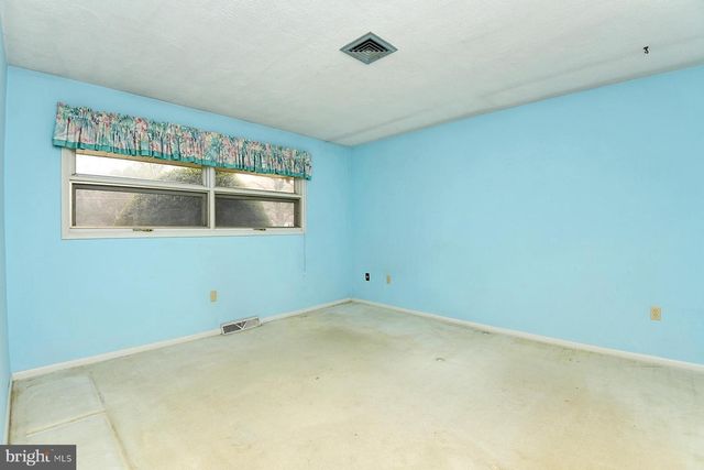 28 W CHURCH RD, Lawrence Township, NJ 08648