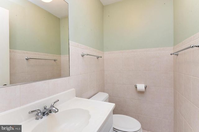 28 W CHURCH RD, Lawrence Township, NJ 08648