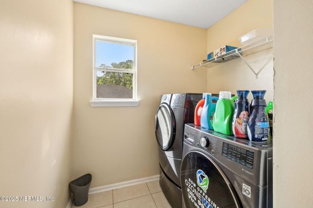 3839 ANDERSON WOODS Drive, Jacksonville, FL 32218