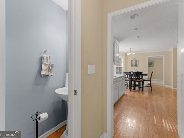 112 Crown Oaks Drive, Stockbridge, GA 30281