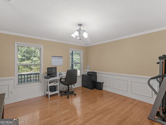 112 Crown Oaks Drive, Stockbridge, GA 30281