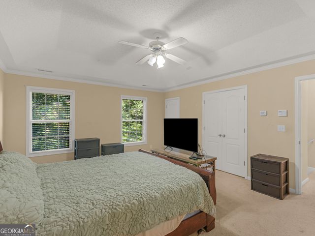 112 Crown Oaks Drive, Stockbridge, GA 30281