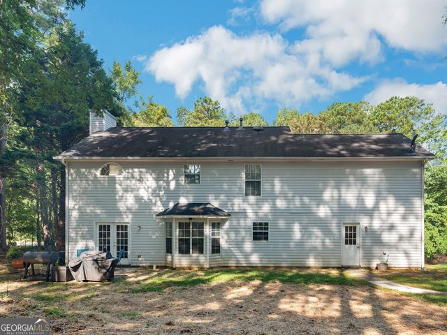 112 Crown Oaks Drive, Stockbridge, GA 30281