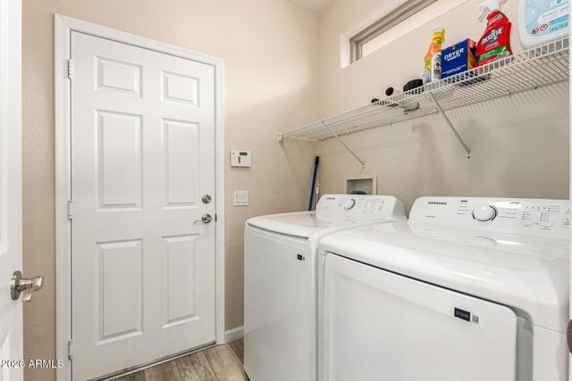 16779 W DESERT BLOSSOM Way, Surprise, AZ 85387