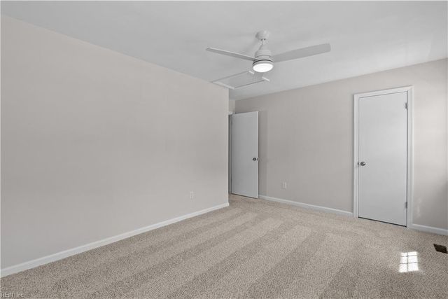 5516 Amhurst CT, Virginia Beach, VA 23462