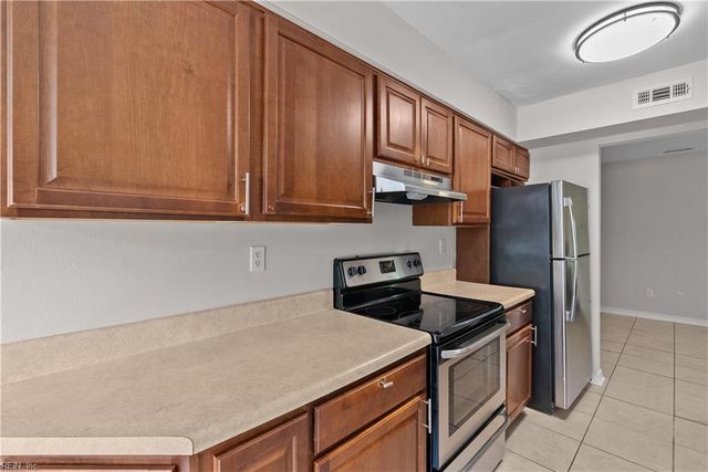 5516 Amhurst CT, Virginia Beach, VA 23462