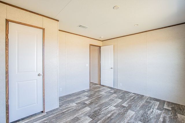 1057 Hopewell Road, Bellevue, TX 76228