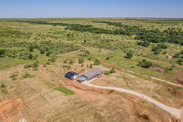 1057 Hopewell Road, Bellevue, TX 76228